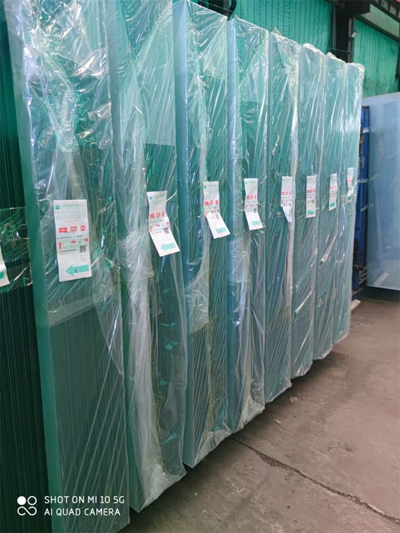 菏澤鋼化玻璃廠家價格